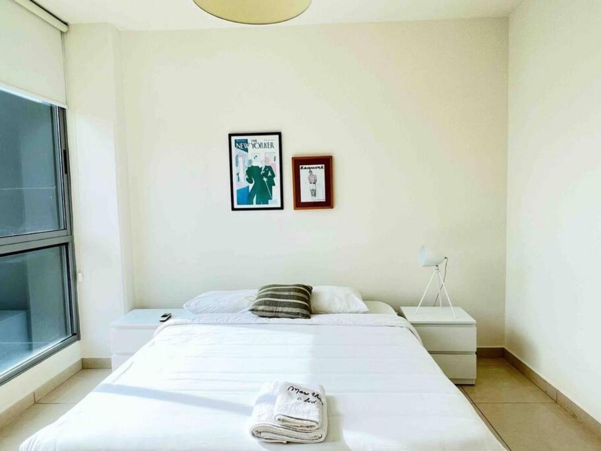 Modern 3Br Apt Next To Hotel Dieu بيروت المظهر الخارجي الصورة